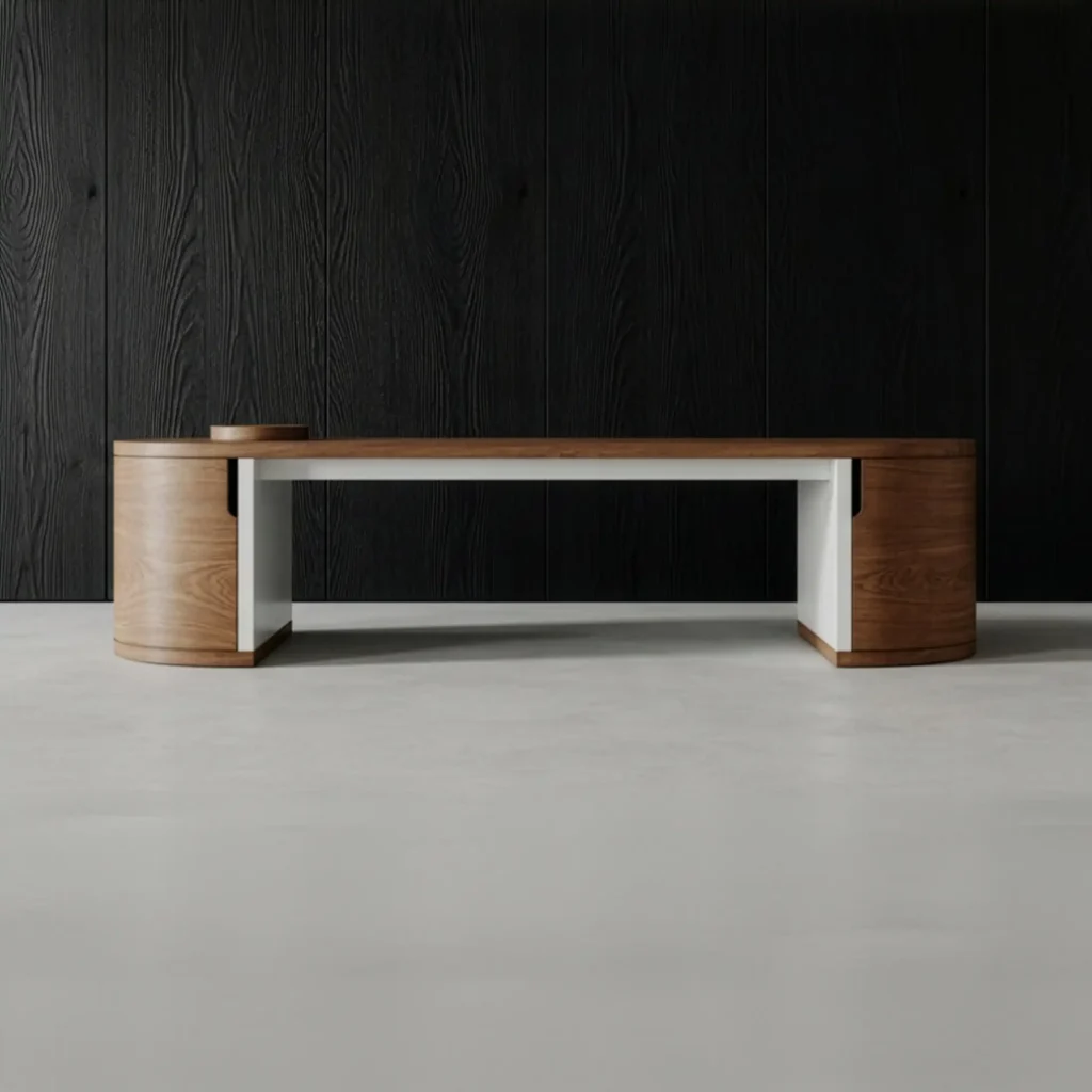 Arturo Desk