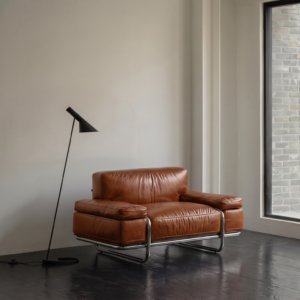 League Sofa - Image 13