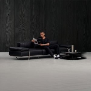 League Sofa - Image 2
