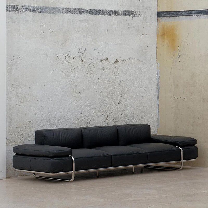 League Sofa